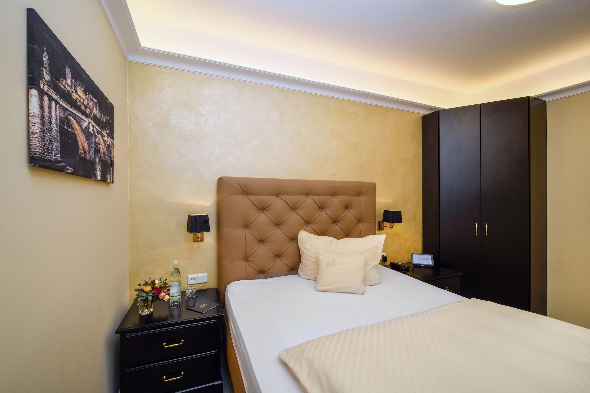 Hotel Heidelberger Hof Экстерьер фото