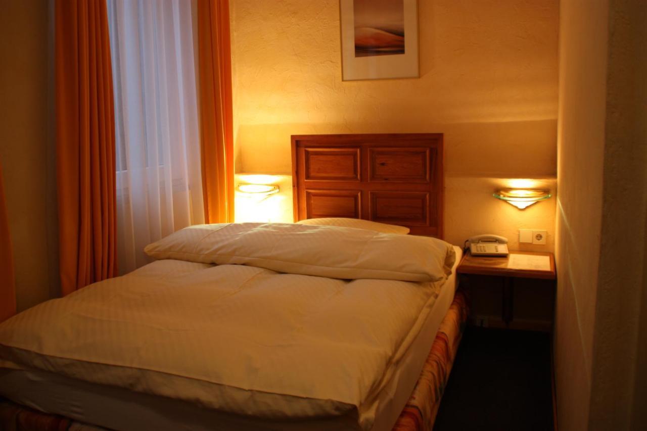 Hotel Heidelberger Hof Экстерьер фото